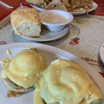 Mo's Egg House - California Eggs Benedict.  My side was a biscuit and gravy for hubby. - Breakfast & Brunch Near Me - Temecula, California