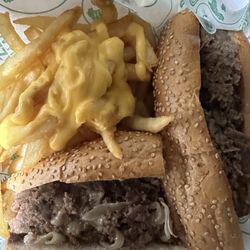 Pizza Village - Cheesesteak combo