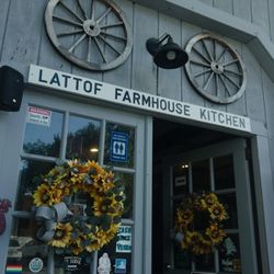 Lattof Farmhouse Kitchen