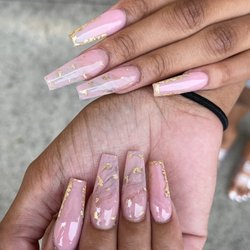 Red Nail Spa