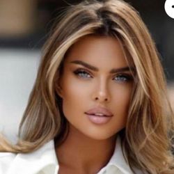 Wellness Weston Spa & Salon - Hair near me for Crown Highlights: Elevate Your Tresses with Subtle Sophistication.
