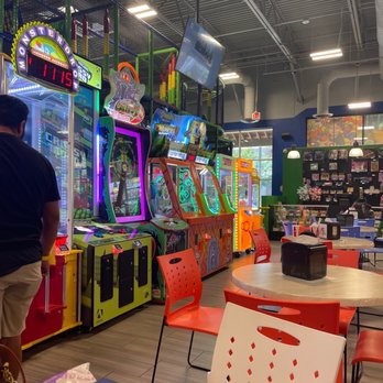 Luv 2 Play Norterra - Fun kids games - Indoor Playcenter Near Me - Phoenix, Arizona