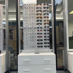 Feeser EyeCare - We have both sunglasses and ophthalmics in Oakley, Nike, and Ray Bans