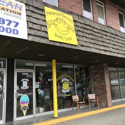 Kokomo's Coffee House - Store front