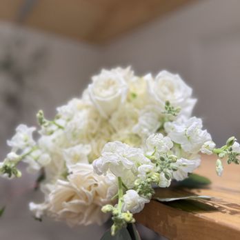 Bloom In Sunset Flower Studio - Arcadia wedding florist - Florists Near Me Bloom In Sunset Flower Studio - Arcadia wedding florist - Florists Near Me