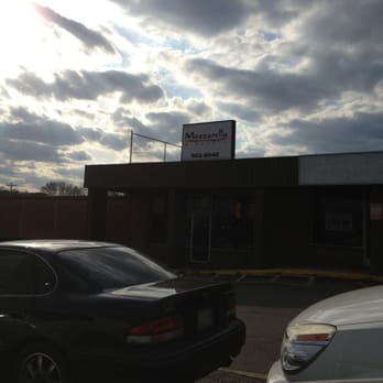 Mozzarella Pizzeria - Pizza Near Me - Hermitage, Tennessee Mozzarella Pizzeria - Pizza Near Me - Hermitage, Tennessee