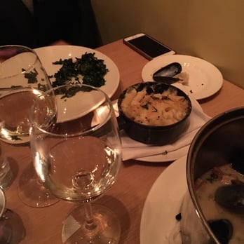 Flex Mussels - Lobster Mac and cheese - Seafood Near Me - New York, New York