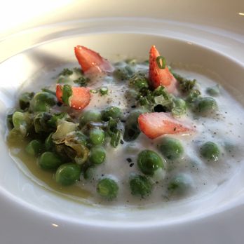 L'Or Bleu - fresh peas in onion broth with strawberries (sounds weird, but was tasty) - French Near Me - Théoule-sur-Mer, 06 L'Or Bleu - fresh peas in onion broth with strawberries (sounds weird, but was tasty) - French Near Me - Théoule-sur-Mer, 06