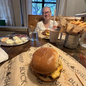 Black Sheep - Burger, fries and a shake! - American Near Me - Springfield, Missouri Black Sheep - Burger, fries and a shake! - American Near Me - Springfield, Missouri