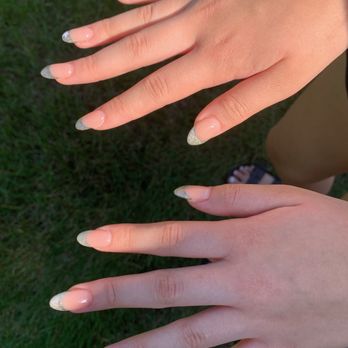 Graphic Nail - Nail Salons Near Me - Vernon Hills, Illinois Graphic Nail - Nail Salons Near Me - Vernon Hills, Illinois