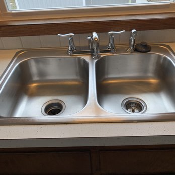 Moon’s Cleaning Solutions - Home Cleaning Near Me - Fitchburg, Wisconsin Moon’s Cleaning Solutions - Home Cleaning Near Me - Fitchburg, Wisconsin
