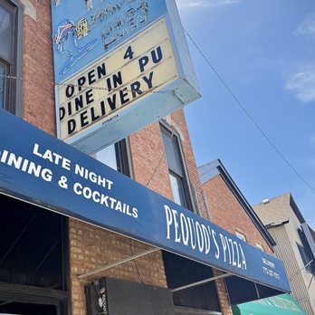 Pequod's Pizza - Pizza Near Me - Chicago, Illinois Pequod's Pizza - Pizza Near Me - Chicago, Illinois
