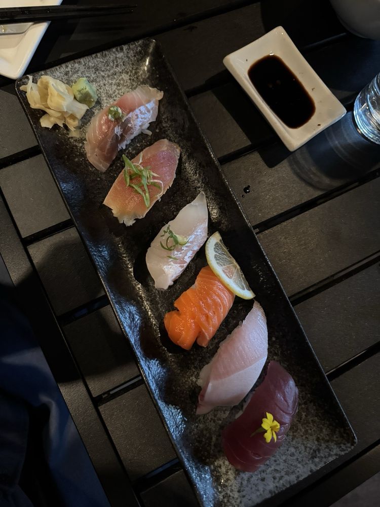 Social spots from Kobe