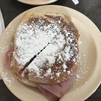 Mallorca - Bakeries Near Me - San Juan, Puerto Rico Mallorca - Bakeries Near Me - San Juan, Puerto Rico