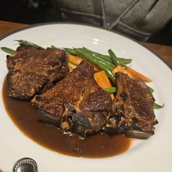 MIX Prime Steakhouse & Fish - Lamb with mixed veggies - Bars Near Me - Danbury, Connecticut MIX Prime Steakhouse & Fish - Lamb with mixed veggies - Bars Near Me - Danbury, Connecticut