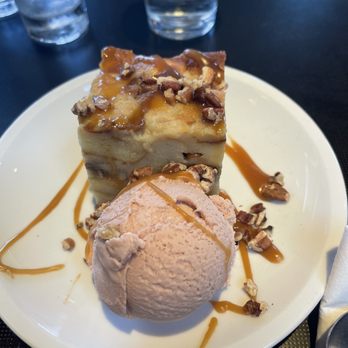 Page Road Grill - Banana Bread pudding - New American Near Me - Durham, North Carolina