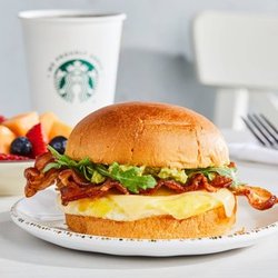 Courtyard by Marriott Atlanta Conyers