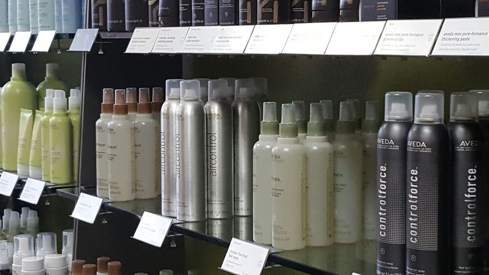 SALON-E-CLIPS - Updated January 2025 - 15 Photos - 108 W Broadway St