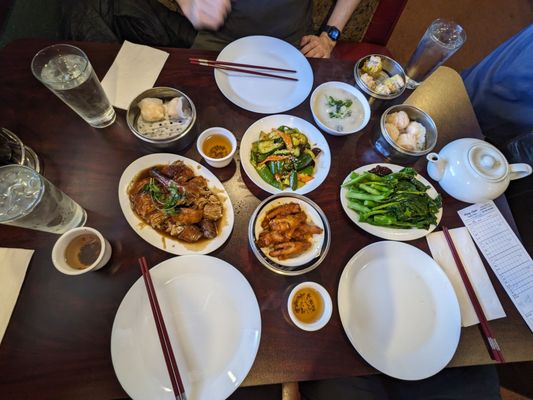 Hong Guan Chinese restaurant 鴻館 by null