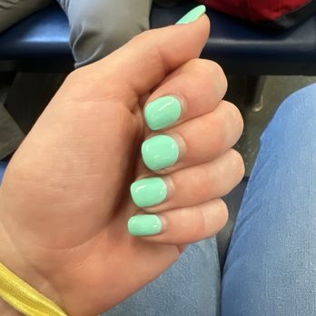 Superior Nail & Spa Ny - Inconsistent shape and chipping. Had to glue the middle finger on meanwhile it's only been a little over a week and a half. - Nail Salons Near Me - Mount Vernon, New York