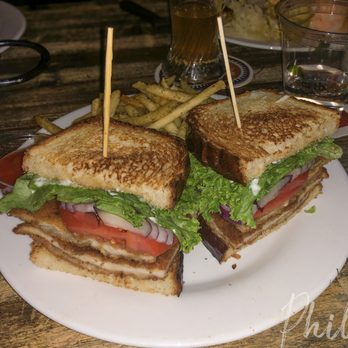 Berliner Pub - Schnitzel Sandwich - Yum! - German Near Me - Renton, Washington