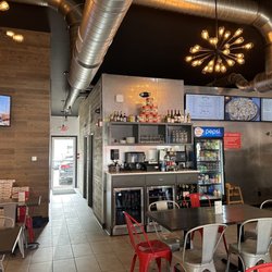 Gino's Parlor of Sandy Hook - Inside seating area