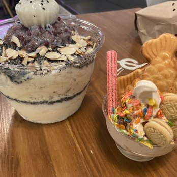 Snowl - Black sesame snow Milk tea ice cream with taiyaki - Desserts Near Me - Aurora, Colorado Snowl - Black sesame snow Milk tea ice cream with taiyaki - Desserts Near Me - Aurora, Colorado