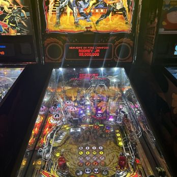 UP-DOWN - Updated April 2025 - 323 Photos & 343 Reviews - 101 SW Blvd ...