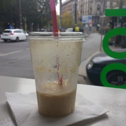 Fruteiro do Brasil - Melacaja  Con caja, mela e latte