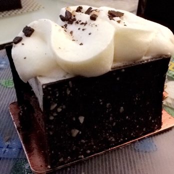 Bibble & Sip - black sesame cake - Coffee & Tea Near Me - New York, New York
