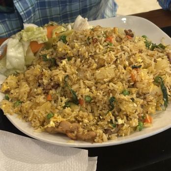 What Da Pho - Pineapple FryRice - Vietnamese Near Me - San Angelo, Texas