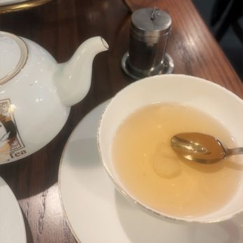 Silver Dove Afternoon Tea - White peach tea - Tea Rooms Near Me - Boston, Massachusetts Silver Dove Afternoon Tea - White peach tea - Tea Rooms Near Me - Boston, Massachusetts