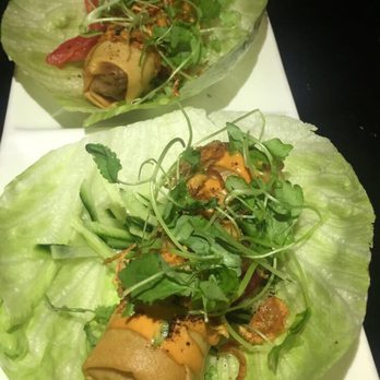 Lee - Cheeseburger spring roll - Asian Fusion Near Me - Toronto, Ontario Lee - Cheeseburger spring roll - Asian Fusion Near Me - Toronto, Ontario