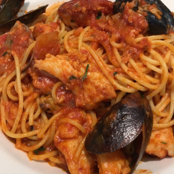 Jack's Restaurant & Bar - Tutto Mare (so much flavor!) - Breakfast & Brunch Near Me - Newark, California