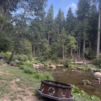 Sierra Inn - Hotels Near Me - Kyburz, California