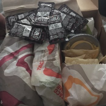 Taco Bell - $5 Box - Fast Food Near Me - Canoga Park, California Taco Bell - $5 Box - Fast Food Near Me - Canoga Park, California