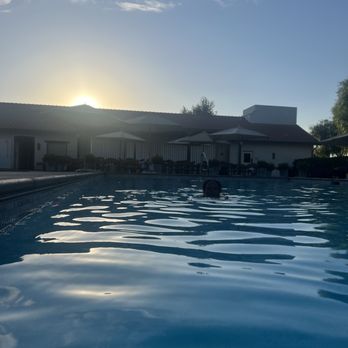 Ponte Vineyard Inn - Sunset by the pool - Hotels Near Me - Temecula, California Ponte Vineyard Inn - Sunset by the pool - Hotels Near Me - Temecula, California