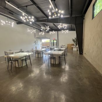 Lo' & Rosie Creative Studio - Venues & Event Spaces Near Me - Dallas, Texas Lo' & Rosie Creative Studio - Venues & Event Spaces Near Me - Dallas, Texas