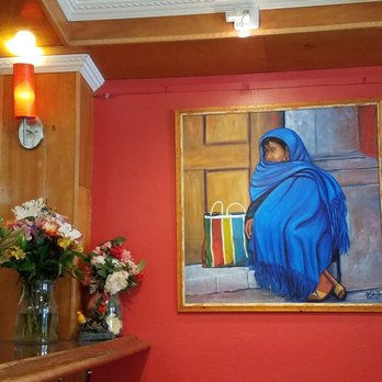 Tomas Cafe - Beautiful warm, colorful restaurant decor - Breakfast & Brunch Near Me - Oxnard, California Tomas Cafe - Beautiful warm, colorful restaurant decor - Breakfast & Brunch Near Me - Oxnard, California