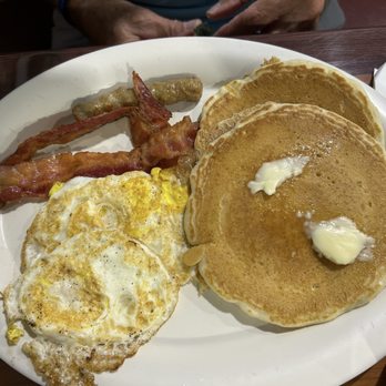 The Griddle - All American Breakfast - Bars Near Me - Boca Raton, Florida