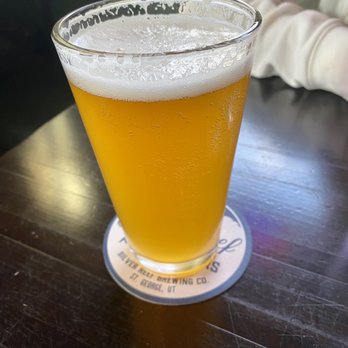MeMe's Cafe - Local brew - American Near Me - Springdale, Utah