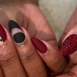 Miss Mama Nails - Almond acrylic!