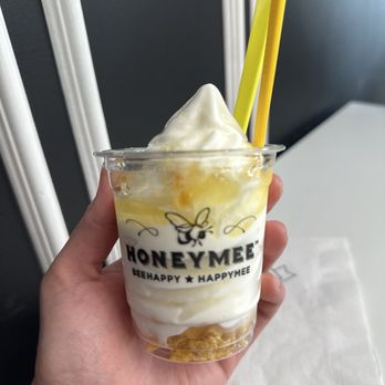 Honeymee - Yuzu affogato - Ice Cream & Frozen Yogurt Near Me - Houston, Texas Honeymee - Yuzu affogato - Ice Cream & Frozen Yogurt Near Me - Houston, Texas