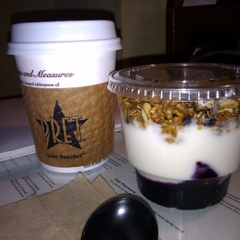 Pret A Manger - blueberry compote and granola yogurt - Sandwiches Near Me - New York, New York Pret A Manger - blueberry compote and granola yogurt - Sandwiches Near Me - New York, New York