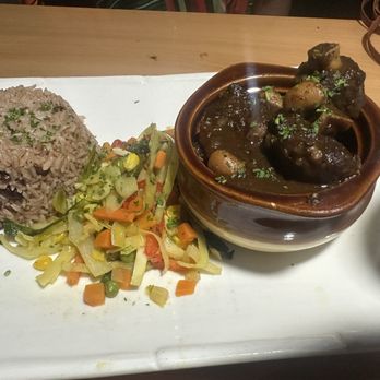 La Veranda Restaurant and Bar - Oxtail - Bars Near Me - Plantation, Florida La Veranda Restaurant and Bar - Oxtail - Bars Near Me - Plantation, Florida