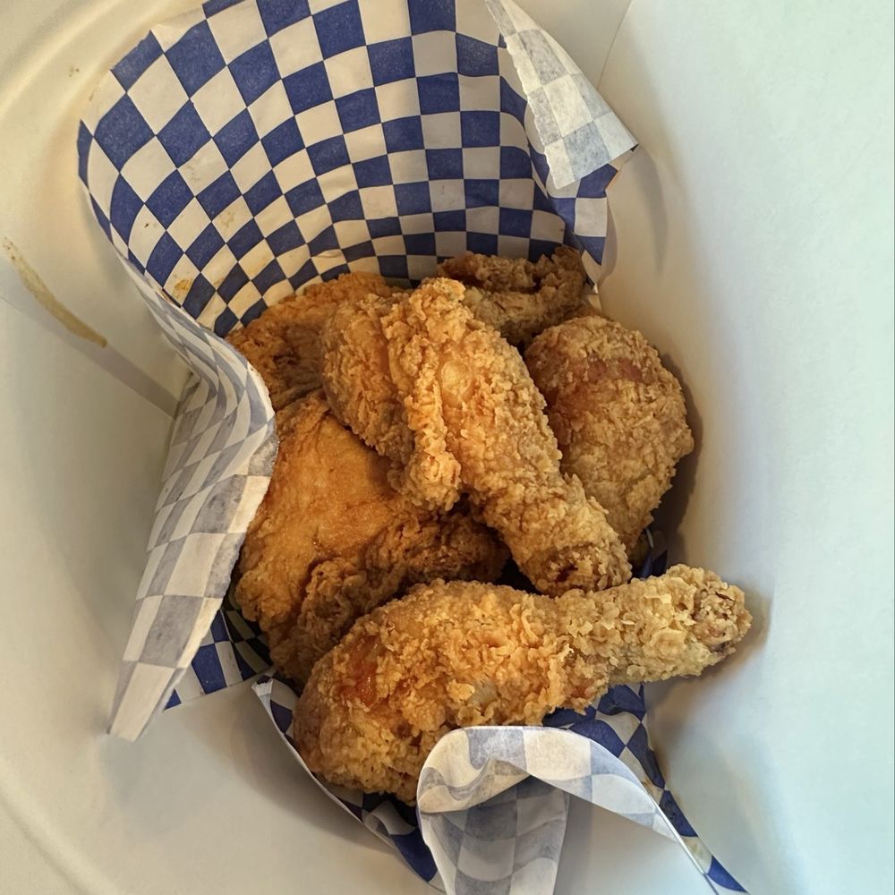 Cookie's Country Chicken - 12 PC Bucket - Chicken Shop Near Me - Seattle, Washington Cookie's Country Chicken - 12 PC Bucket - Chicken Shop Near Me - Seattle, Washington