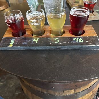 Brier Creek Beer Garden - Flight of ciders - Gastropubs Near Me - Raleigh, North Carolina