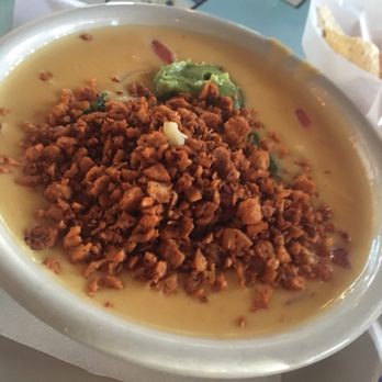 Curra's Grill - Oltorf - Kelly's queso with veggie chorizo - Mexican Near Me - Austin, Texas Curra's Grill - Oltorf - Kelly's queso with veggie chorizo - Mexican Near Me - Austin, Texas