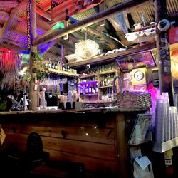 HavAnnA Cafe - The bar