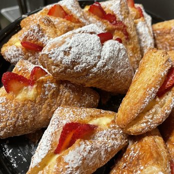 Cream Pan - Strawberry Croissant - Bakeries Near Me - Tustin, California Cream Pan - Strawberry Croissant - Bakeries Near Me - Tustin, California